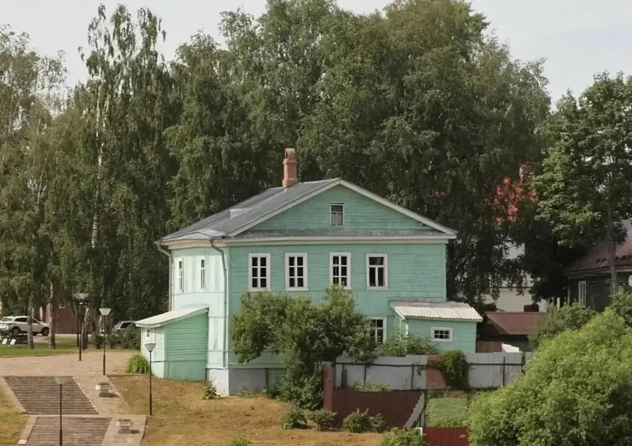 В Старой Ладоге отреставрируют дом купцов Калязиных после пожара