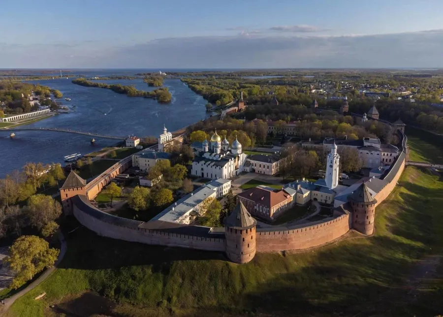 Великий Новгород вошёл в топ-3 популярных городов «Серебряного ожерелья» России