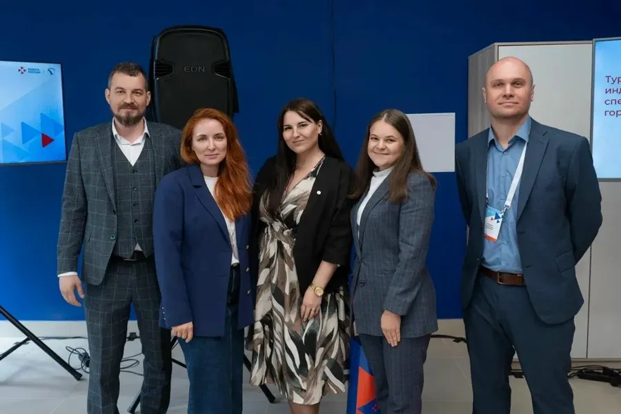 Более тысячи соискателей посетили ярмарку туристических вакансий в Санкт-Петербурге