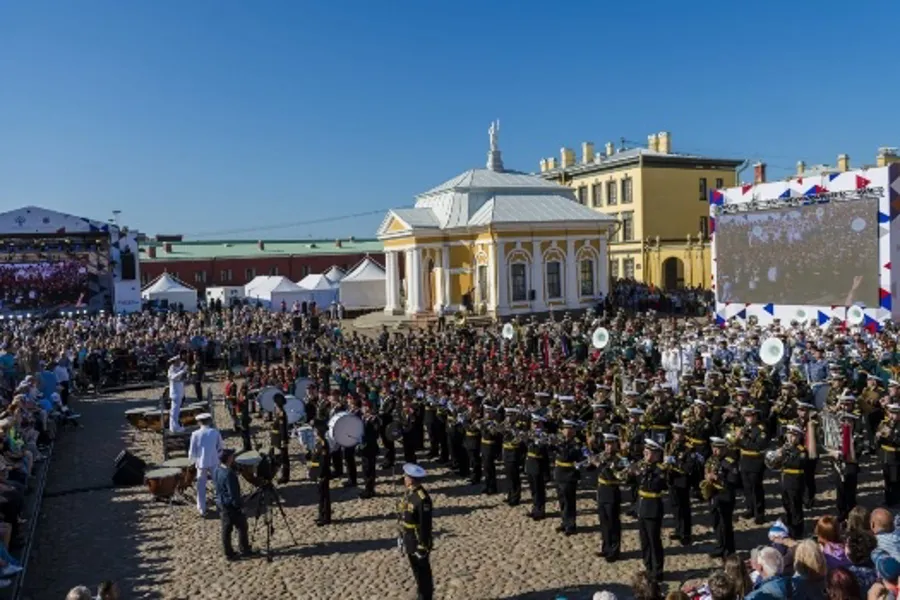 Фестиваль духовых оркестров в Петропавловской крепости