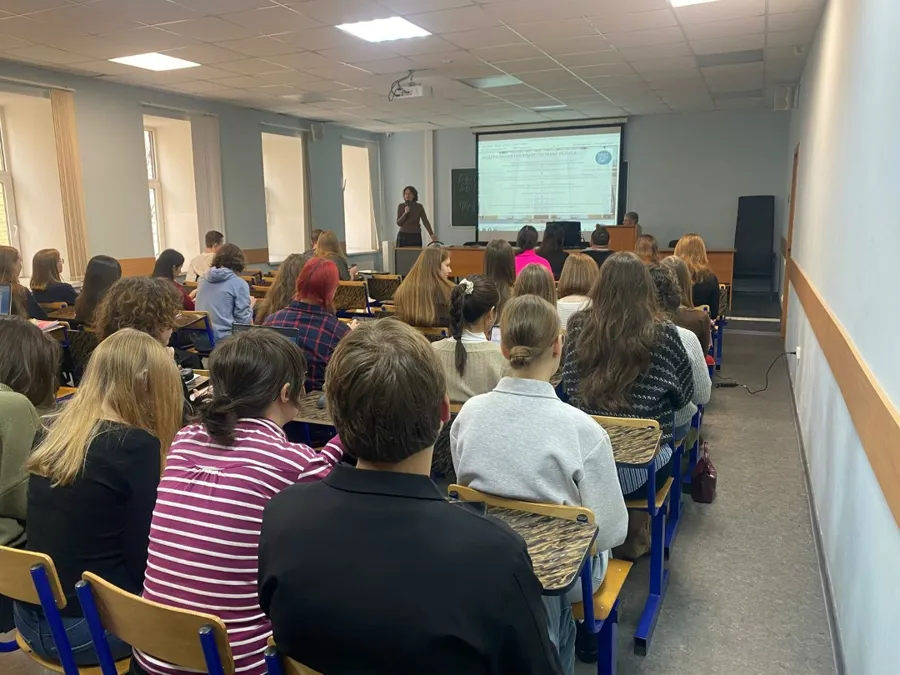 Санкт-Петербург открывает для студентов возможность ранней аттестации экскурсоводов