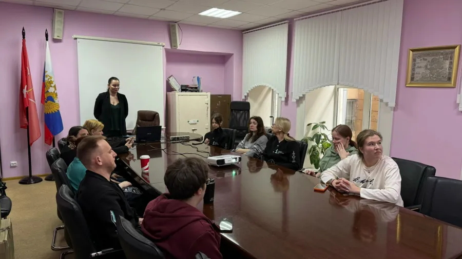 Петербургский оператор водных прогулок провел обучение для сотрудников городских туристических инфоцентров