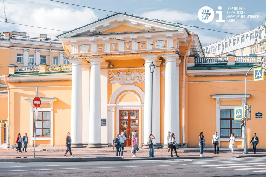 Городское туристско-информационное бюро Санкт-Петербурга расширяет доступность экскурсионных услуг