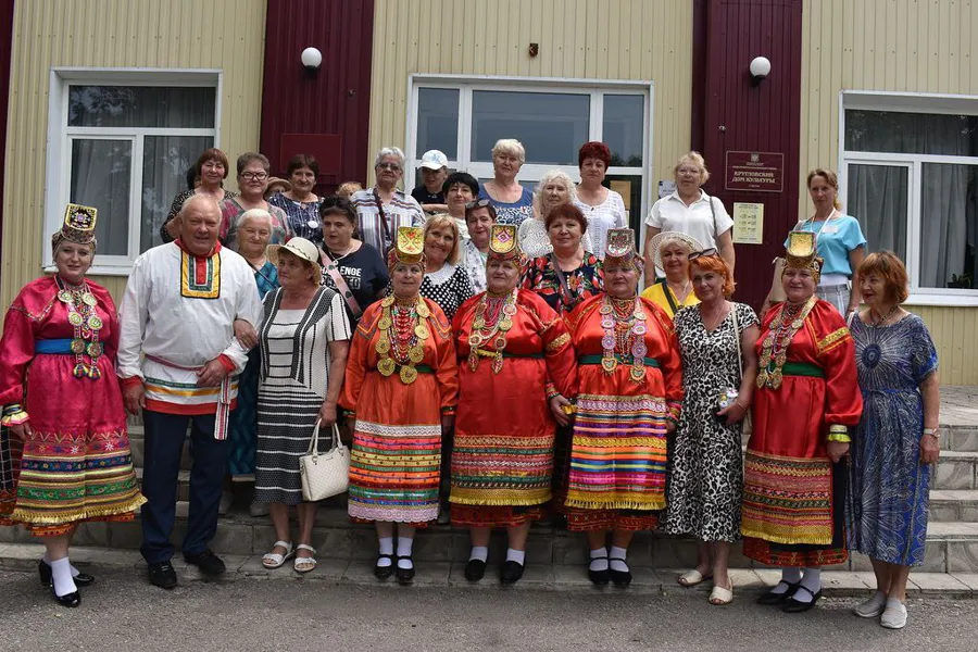 В рамках проекта «К соседям в гости» Красненский район Белгородской области посетили туристы из Старого Оскола