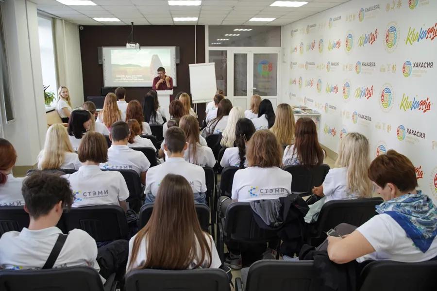 Хакасия приглашает бизнес к участию в федеральной программе лояльности для студентов