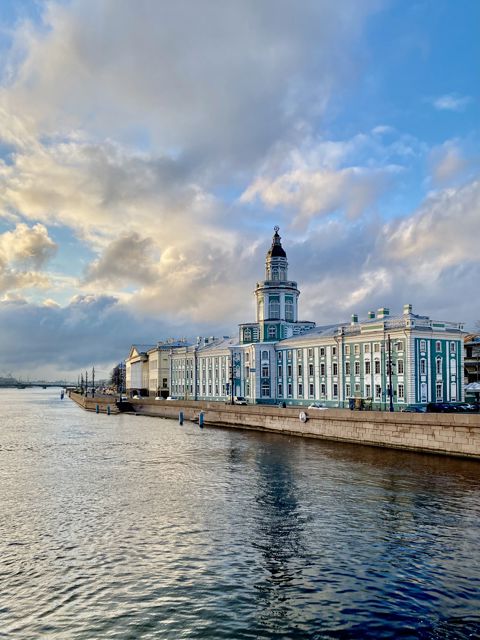 Музей антропологии и этнографии им. Петра Великого-Кунсткамера